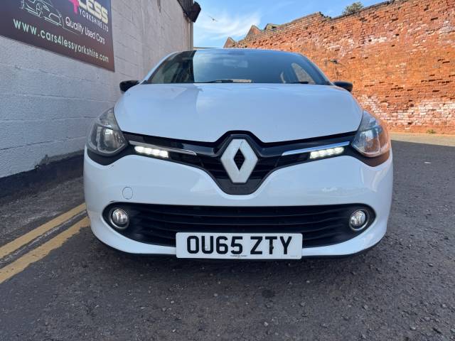 2015 Renault Clio 1.2 16V Dynamique Nav 5dr