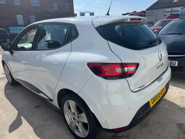 2015 Renault Clio 1.2 16V Dynamique Nav 5dr