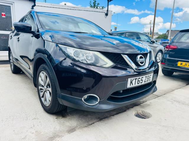 Nissan Qashqai 1.5 dCi N-Tec+ 5dr Hatchback Diesel Black