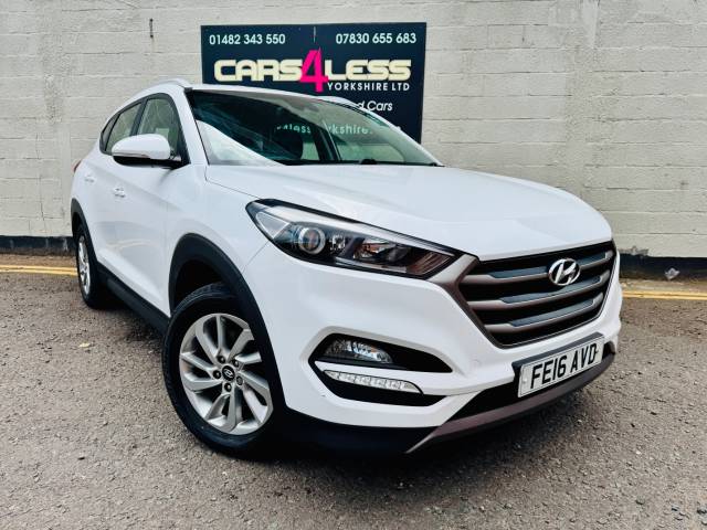 Hyundai TUCSON 1.7 CRDi Blue Drive SE Nav 5dr 2WD Estate Diesel White