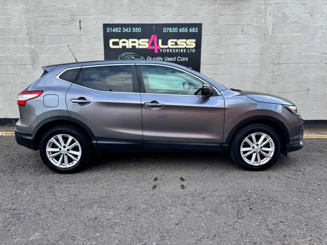 2014 Nissan Qashqai 1.6 dCi Acenta Premium 5dr