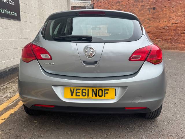2011 Vauxhall Astra 1.3 CDTi 16V ecoFLEX Exclusiv 5dr